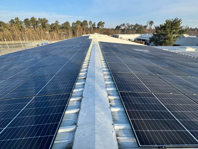 Gewerbedach PV-Anlage