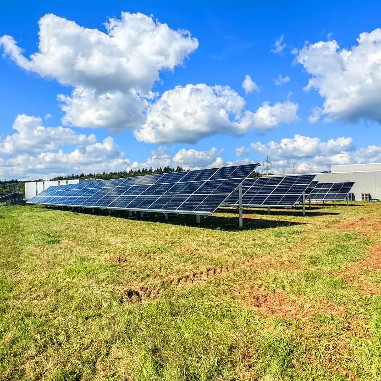EBM Solutions - Freiflächen-Photovoltaikanlage